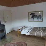Monteurwohnung Bei Crailsheim Feuchtwangen بيت ضيافة *